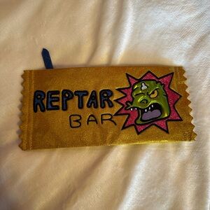 Danielle Nicole x Rugrats Reptar Bar Clutch